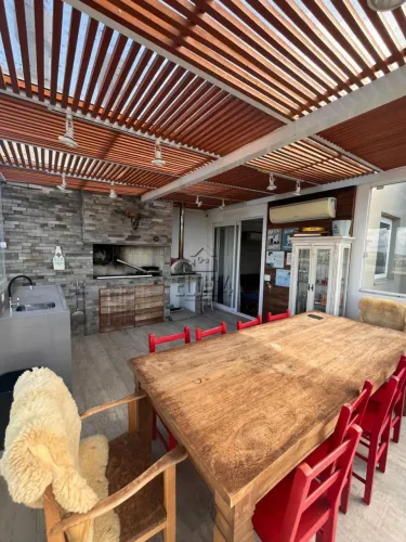 Cobertura à venda em São Leopoldo - Semi Mobiliada - Piscina e Área Gourmet REF: 3712