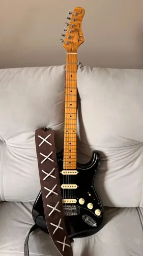 Guitarra Stratocaster Tagima TG-540 SSH com upgrades!