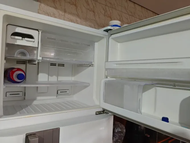 VENDO GELADEIRA ELECTROLUX FROST FREE 459L 