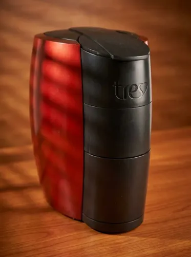 Cafeteira Expresso Três Corações (Modelo LOV)