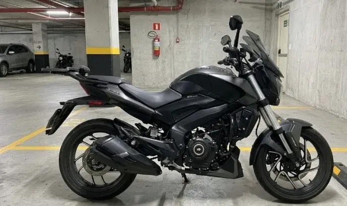 Dominar 400