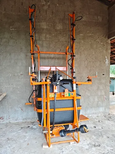 Pulverizador CIMAG 600l - Barra 12 metros