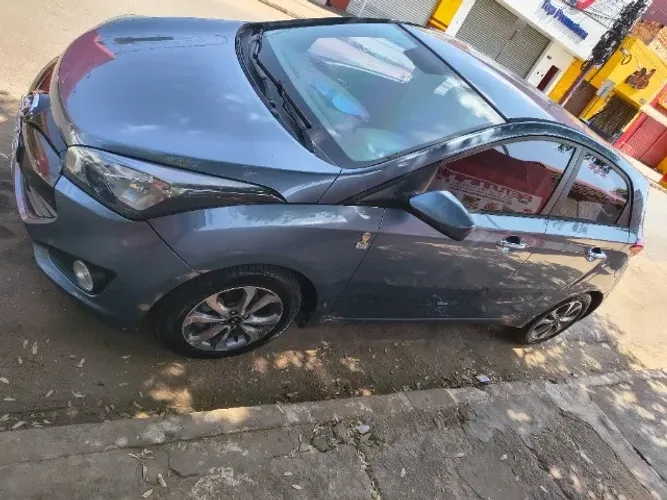 Hyundai HB20 C.style/c.plus 1.6 Flex 16V Aut. 2015
