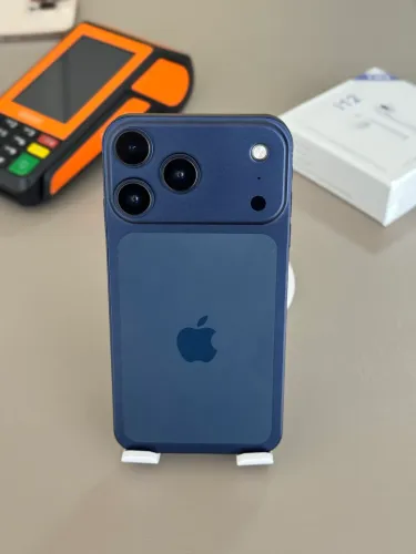 XR NA CARCAÇA DO 17 PRO 64 GIGAS