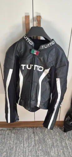 Macacão Tutto 2 Peças 54 EUR (usado)