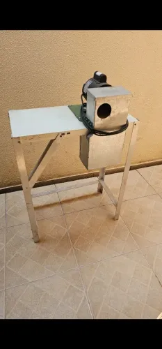 Ralador de milho elétrico