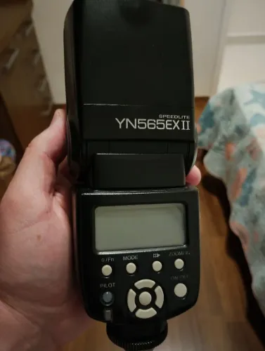 Flash YoungNuo para Canon