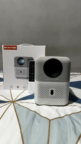 Projetor Byintek Love U4