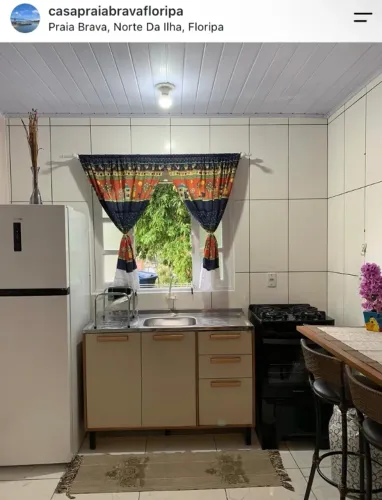 Apartamento em Florianópolis- Praia Brava - Aluga-se 