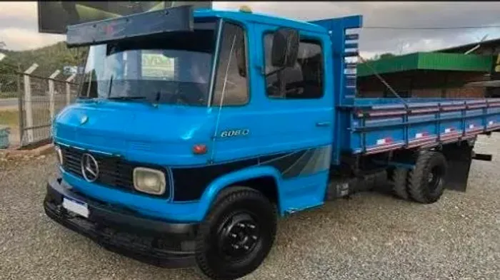 VAGA MOTORISTA CAMINHÃO 608