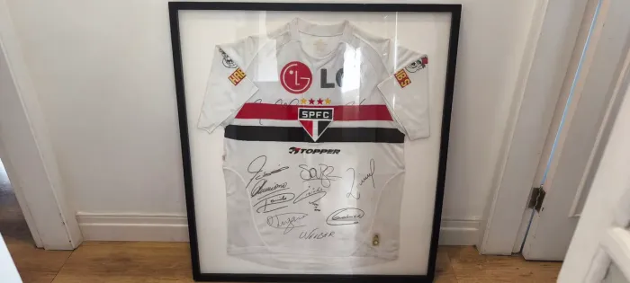 Camisa OFICIAL SPFC ano 2004 Topper AUTOGRAFADA - Elenco do Tri! - Emoldurada com Vidro