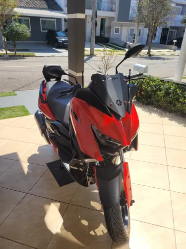 Bolha esportiva para Xmax 250 / 300 