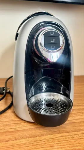 Cafeteira elétrica 3 corações
