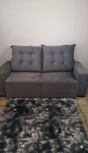Sofá Cinza Chumbo: Retrátil, reclinável, aveludado
