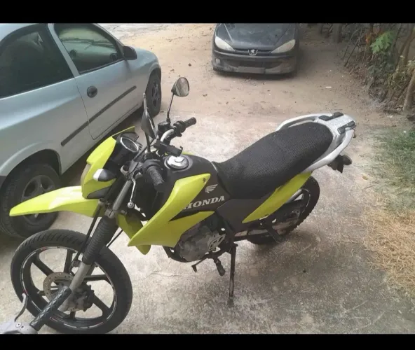 Vendo ou troco por pick up e pago a diferença