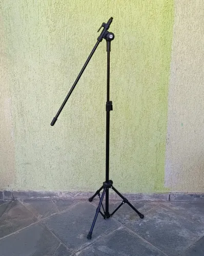 Pedestal Tripé Para Microfone Vector Girafa Ajustável