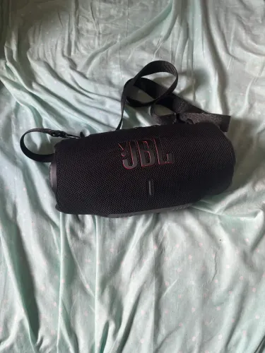 caixa jbl