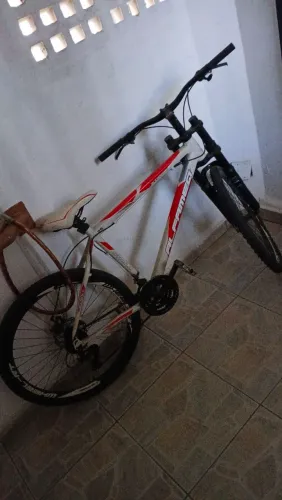 Bicicleta aro 27 alfameq + 4 marchas + amortecedor dianteiro (usado)