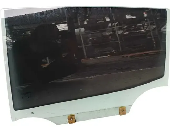 Vidro Porta Traseira Esquerda Renault Kwid 1.0 2020 A 2022