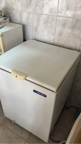 Freezer Horizontal Metal Frio 166L