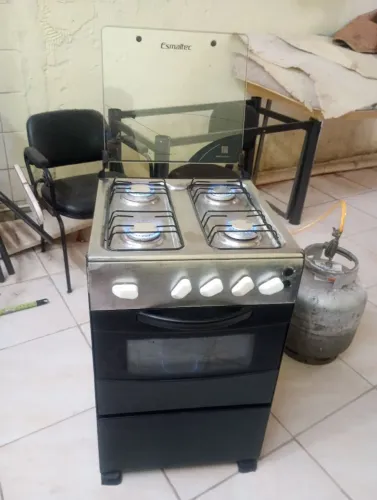 Fogao de 4 bocas em bom estado funcionando normalmente