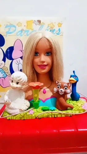 Busto Barbie princesa da ilha