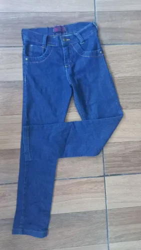 Calça jeans infantil
