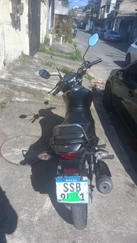 Vendo moto semi nova