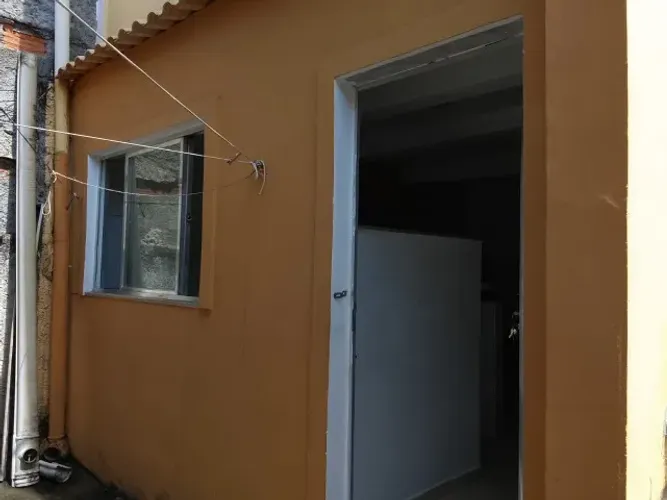 Alugo Casa no Rocha
