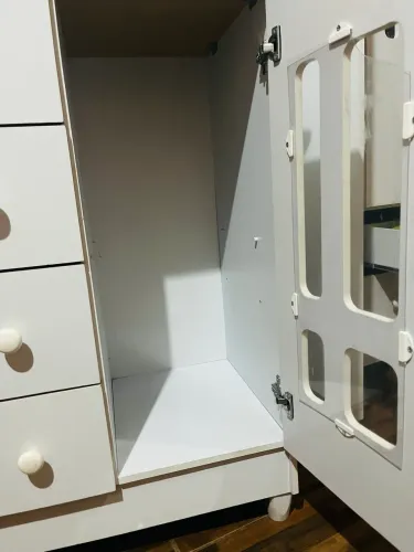 Vendo essa cômoda