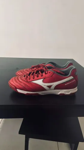 Chuteira Mizuno Morelia Classic