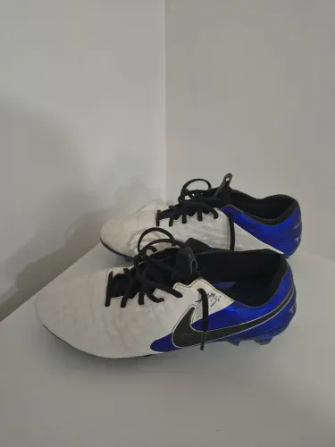Chuteira Nike Tiempo - 42