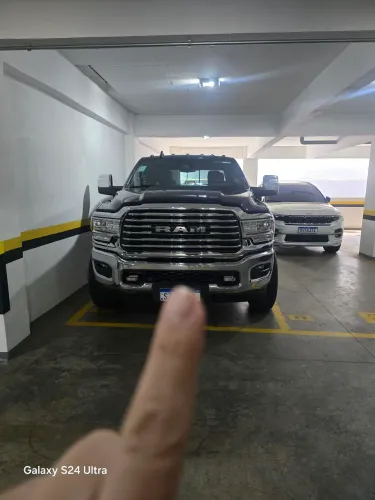 Ram 3500 Limited Longhorn 6.7 TB CD Diesel 2024