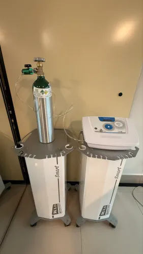 Aparelho Ozônio Tonederme + cilindro de 03 Semi Novo