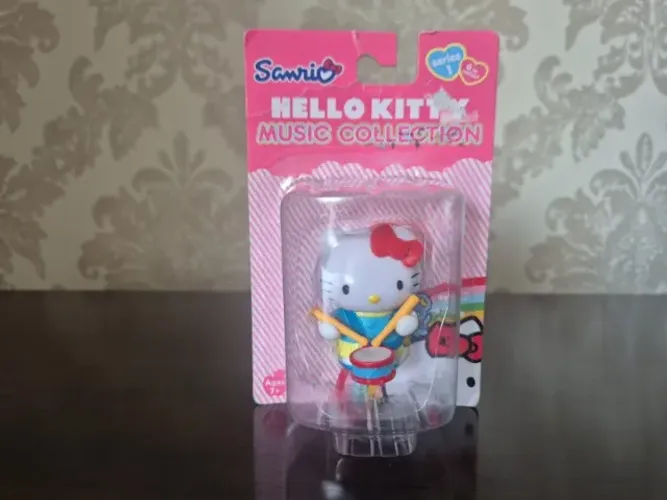 Boneco Hello Kitty. Drum Kitty. Music Collection. Sanrio
