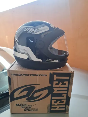 Vendo capacete novo