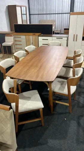 Conjunto mesa com 8 cadeiras por apenas 21x cartão de crédito R$436