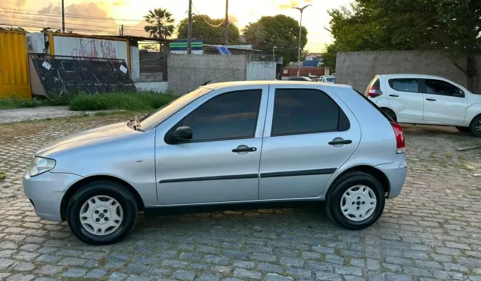 Fiat Palio ELX 1.0 Fire/30 Anos F. Flex 8V 4P 2005
