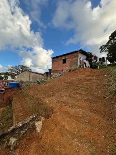 Terreno em Ipioca, á 30 metros da rua calçada