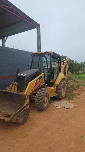 Retro Escavadeira CATERPILLAR 416E