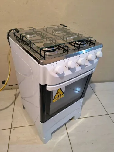 Lindo fogão Mueller Novinho lançamento, Acendimento elétrico, Entrego !!!