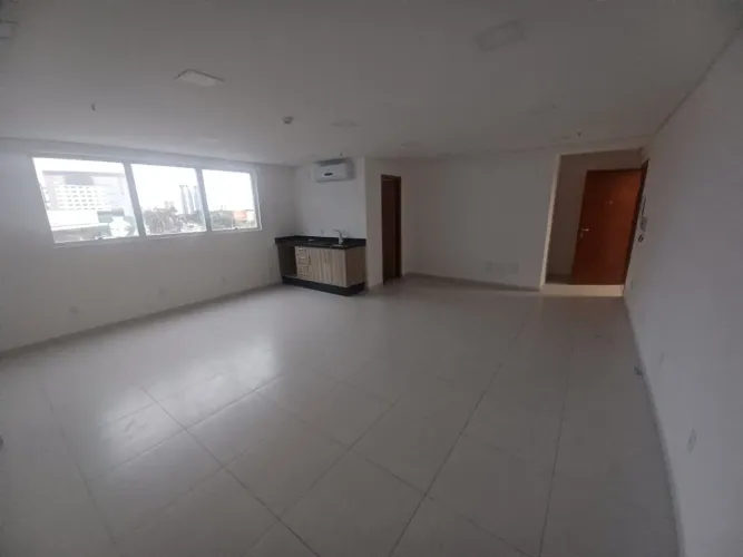 Ótima Sala Comercial no Dubai Business Center!
