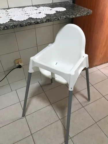 Cadeira de alimentação para bebê