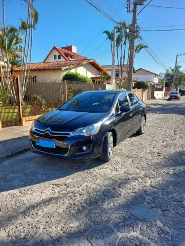Citroen C4 Lounge Exclusive 1.6 Turbo Flex Aut. 2015