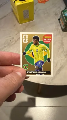 Figurinha Legend Ouro Vini Júnior