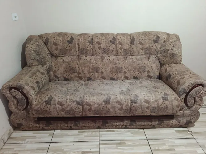 Vendo sofá dois e 3 lugares