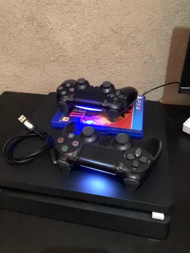Setup de ps4 slim 1TB 