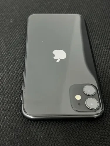 iPhone 11 cinza único dono tudo funcionando peças originais