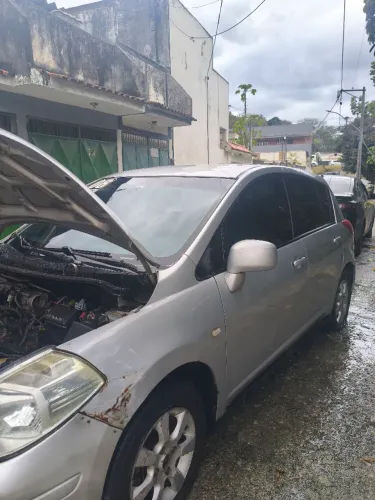 Nissan Tiida S 1.8/1.8 Flex 16V Mec. 2008