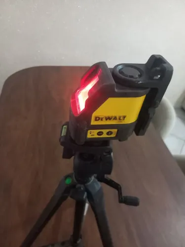 Nível a laser